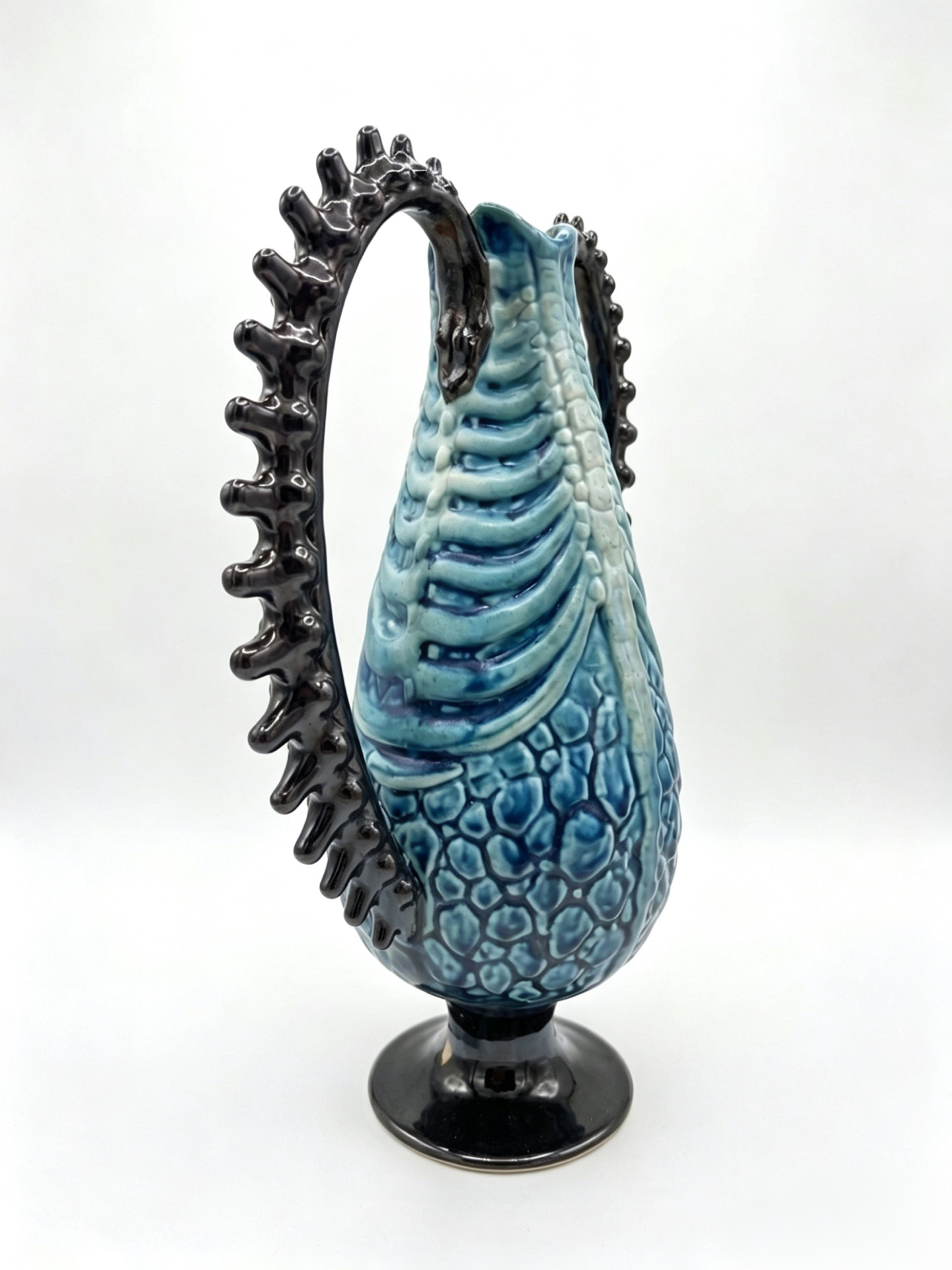 Vertebra Vessel — Obsidian
